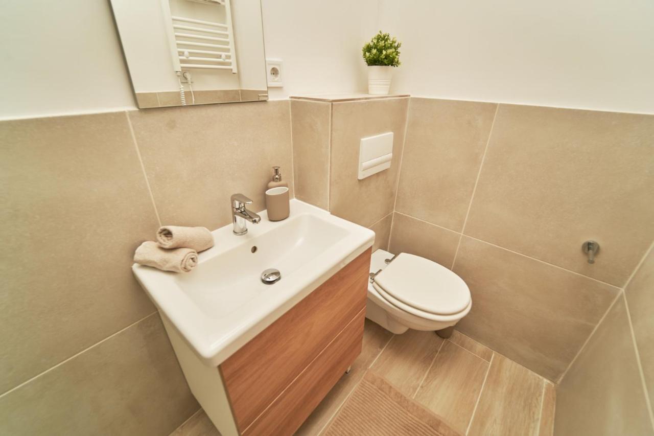 Ak7 Boutique Suites 布达佩斯 外观 照片